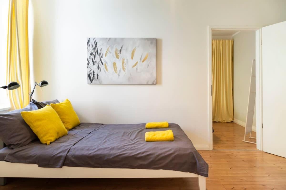 Cosy Two Br Self Checkin Street Parking Апартаменты