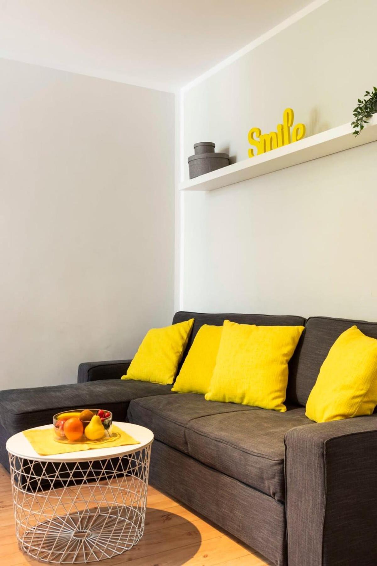 Cosy Two Br Self Checkin Street Parking Апартаменты